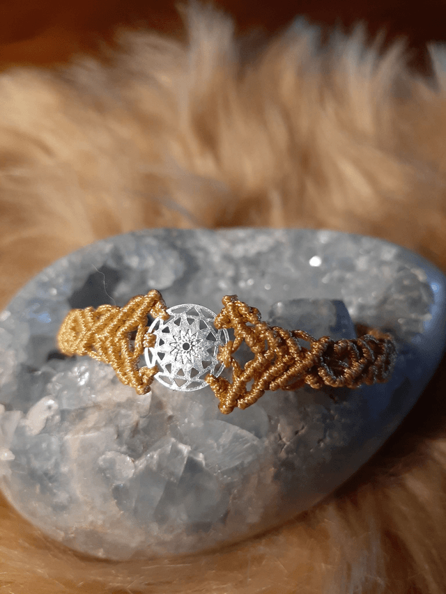 BRACELET MACRAME JAUNE MOUTARDE